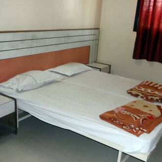 Hotel Mayura, Solapur 2